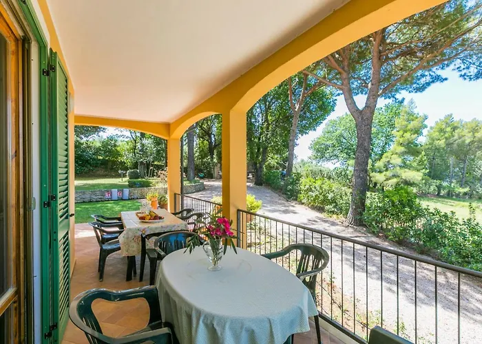 Le Querce By Interhome Casa de Férias Casale Marittimo