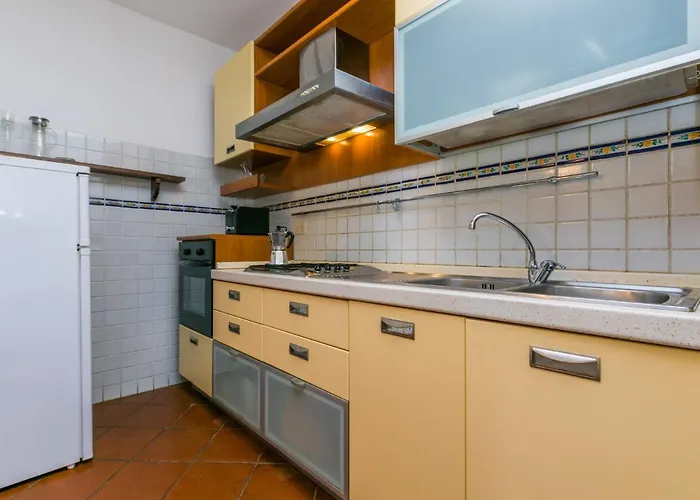 Le Querce By Interhome Casa de Férias