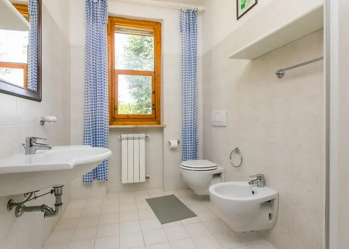 Le Querce By Interhome