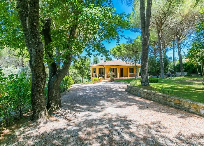 Le Querce By Interhome *