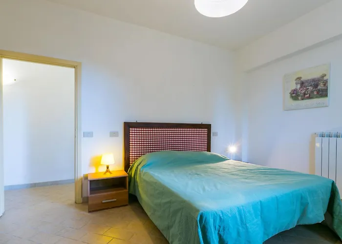 Le Querce By Interhome *