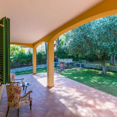 Le Querce By Interhome *